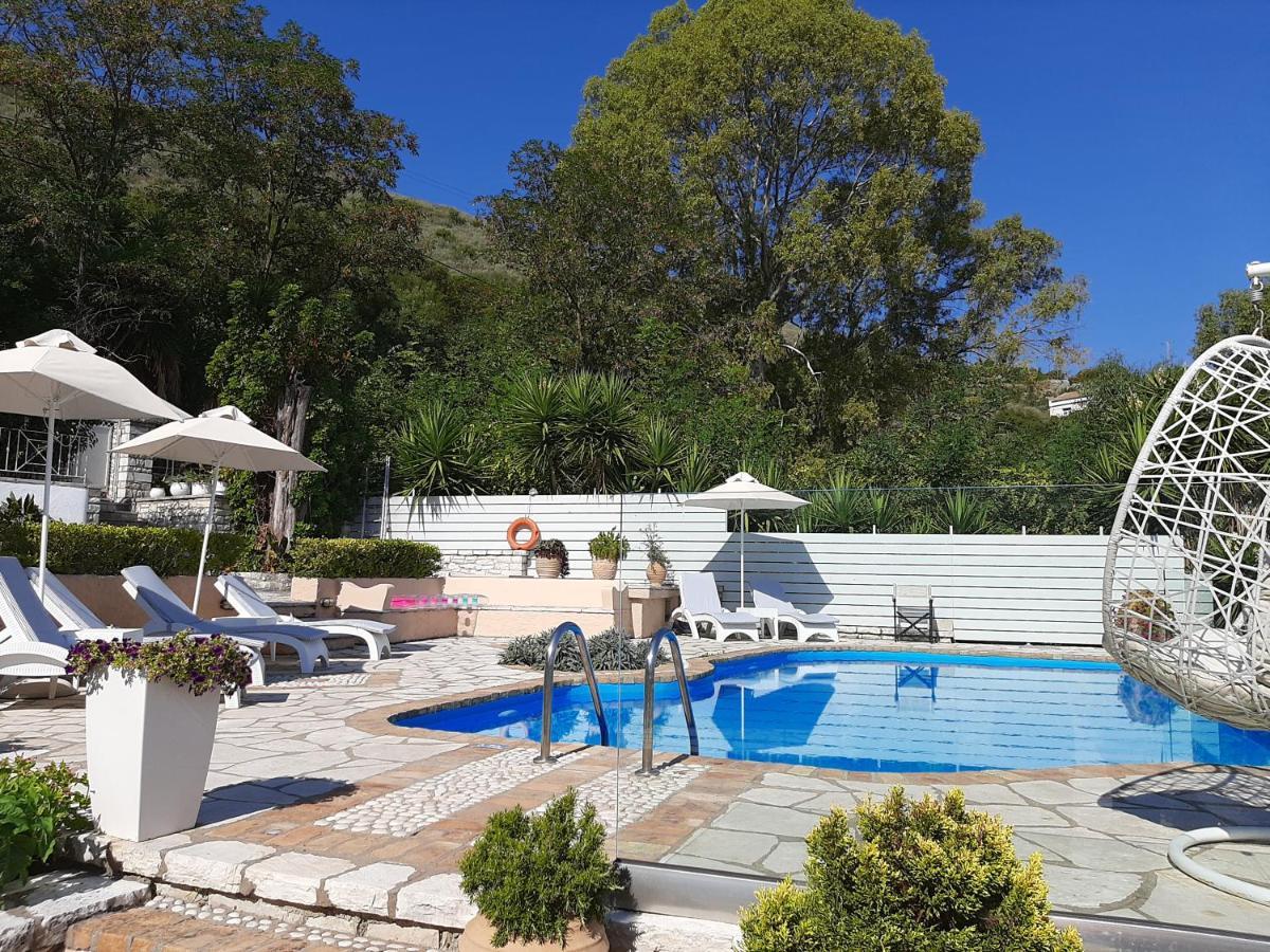 Imerolia Beach Villa Kassiopi Corfu Kültér fotó