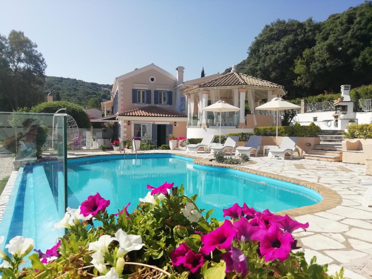 Imerolia Beach Villa Kassiopi Corfu Kültér fotó