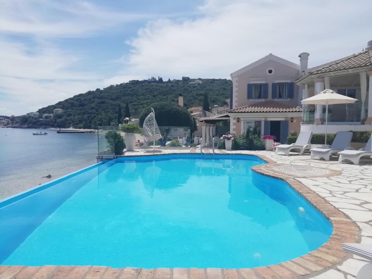 Imerolia Beach Villa Kassiopi Corfu Kültér fotó
