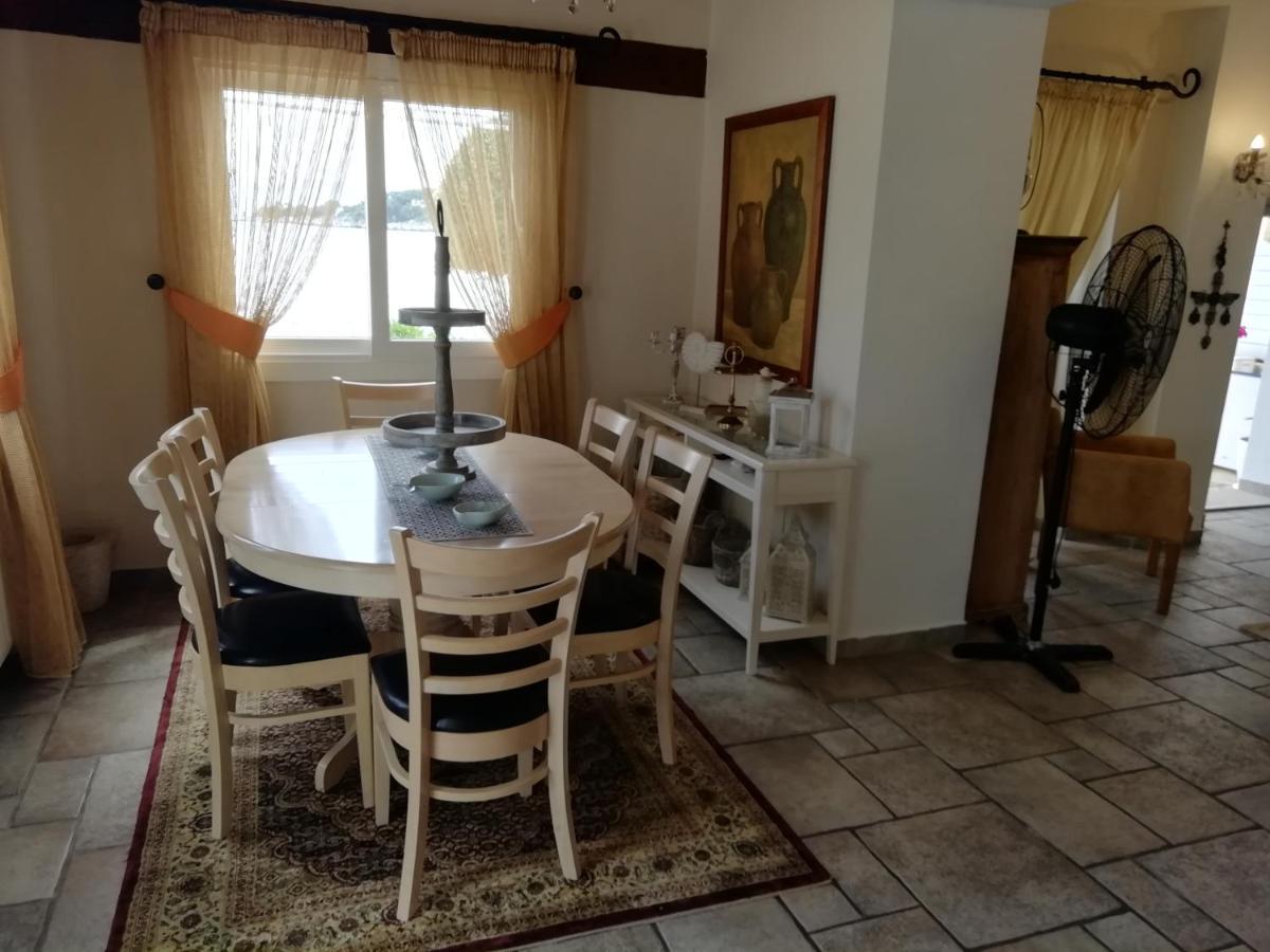 Imerolia Beach Villa Kassiopi Corfu Kültér fotó