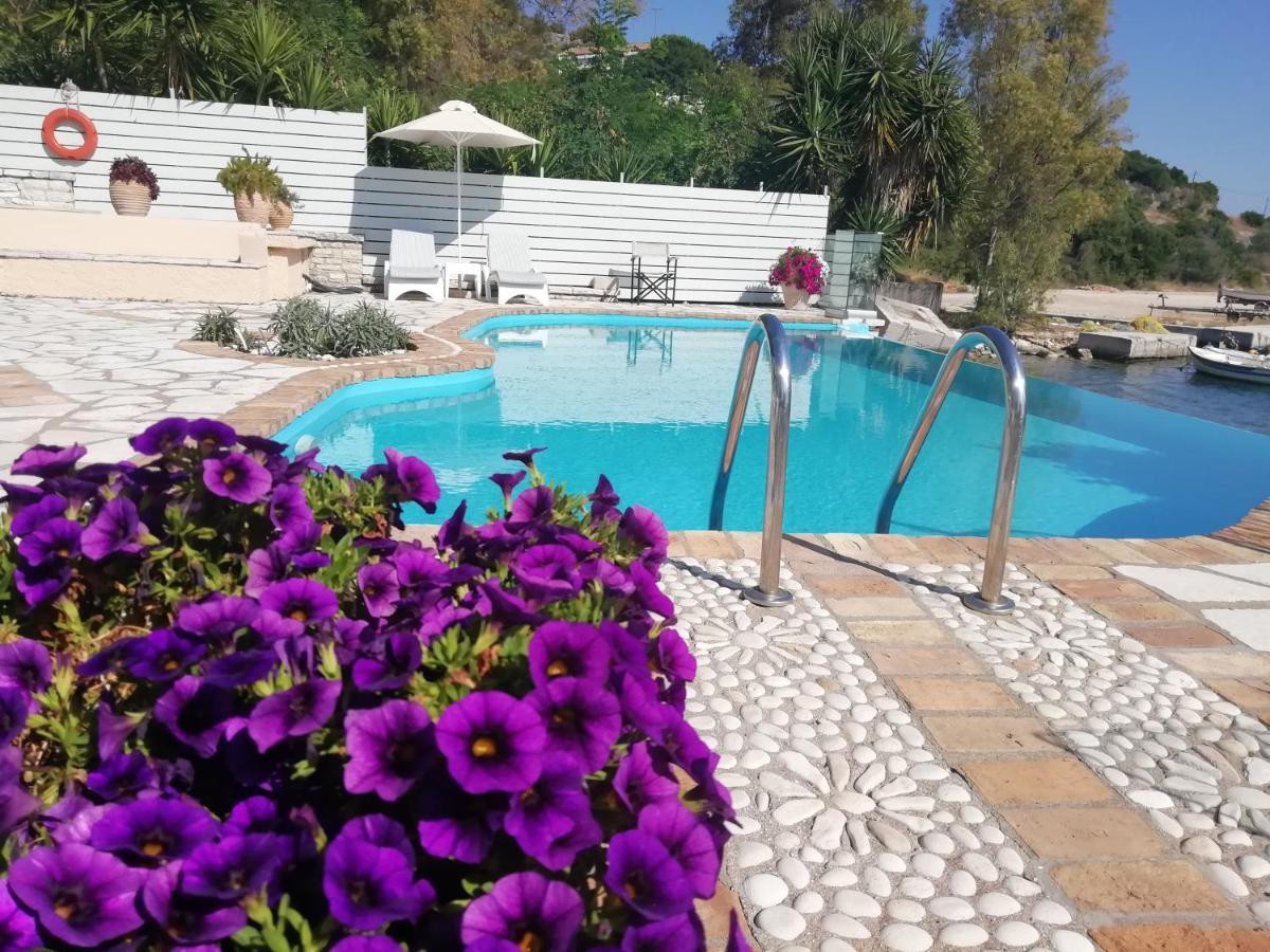 Imerolia Beach Villa Kassiopi Corfu Kültér fotó