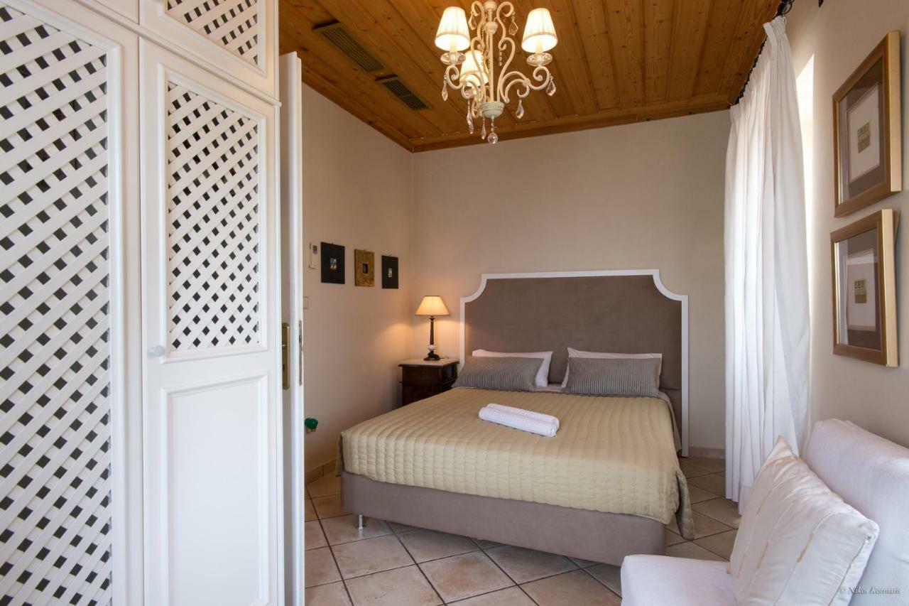 Imerolia Beach Villa Kassiopi Corfu Kültér fotó